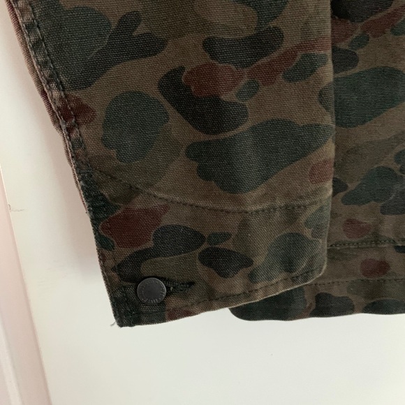 Levi’s cotton canvas camo jacket - Picture 2 of 11
